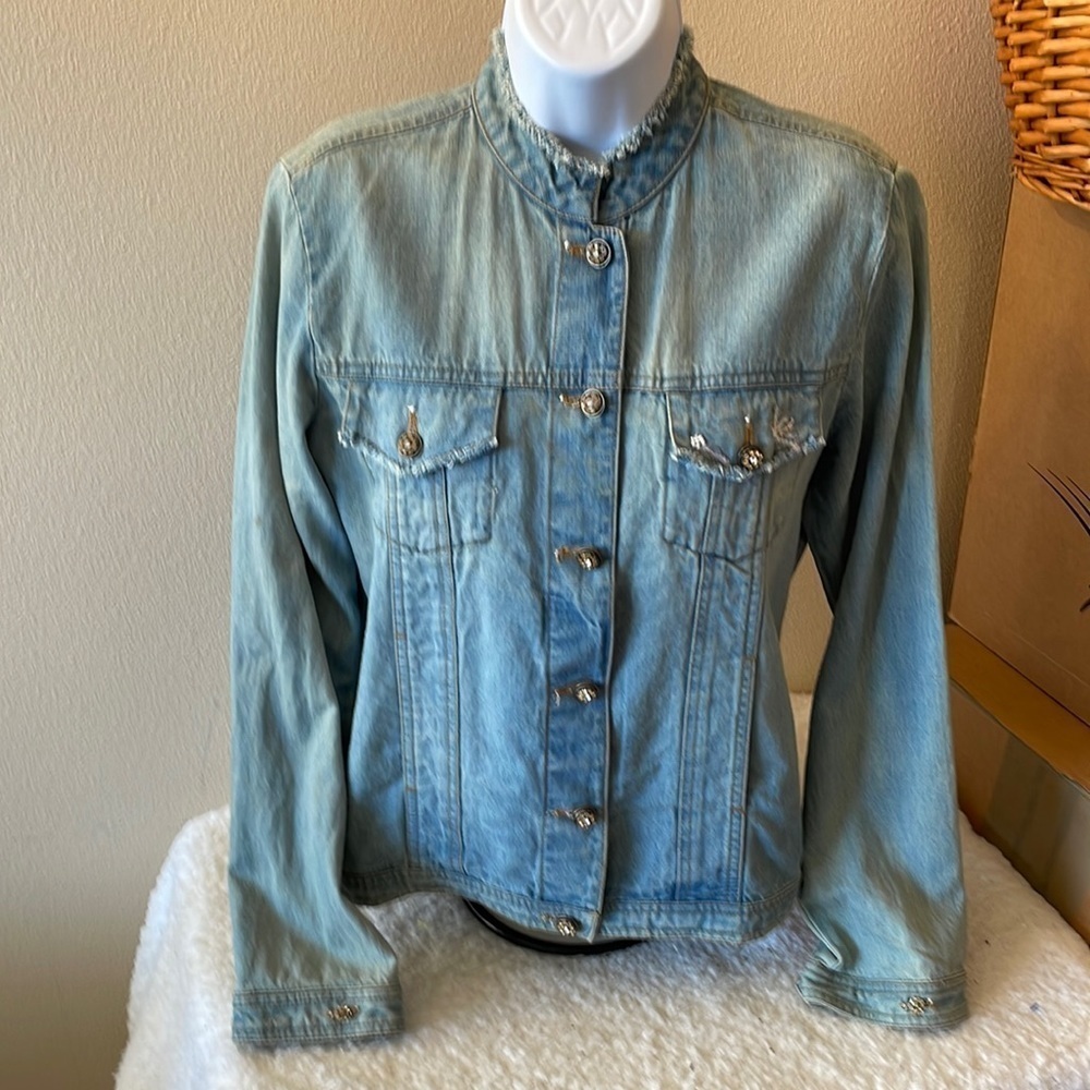 CHICO’S Jean Jacket Size Small